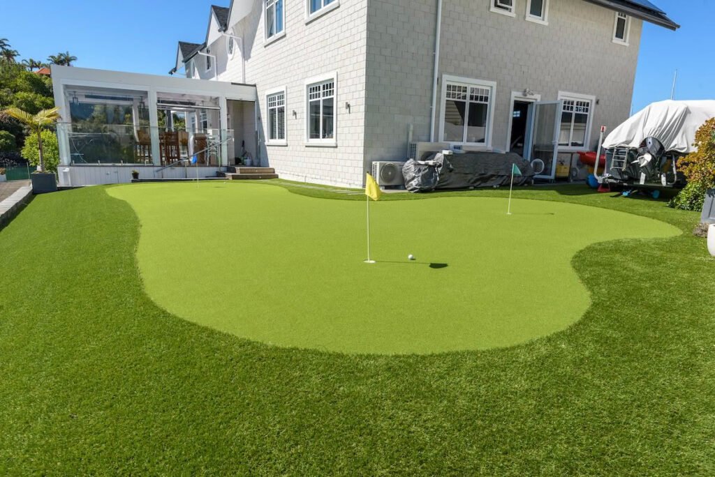 Artificial grass for golf